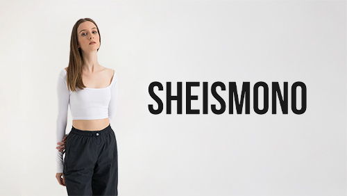 Sade ve Şık Ofis Stili: İş Dünyasında Monokrom Şıklık