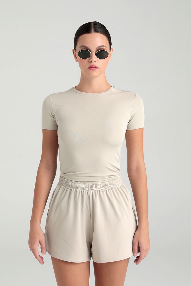 Soft Touch Yuvarlak Yaka Kısa Kol Bluz Bej