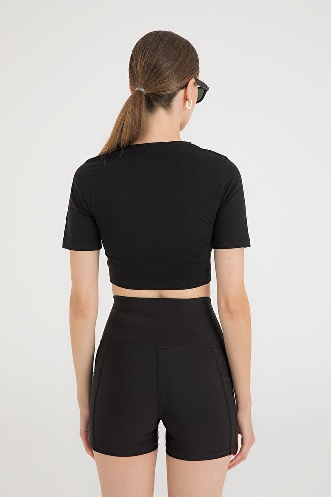 Cotton Yuvarlak Yaka Kısa Kol Crop Top Siyah