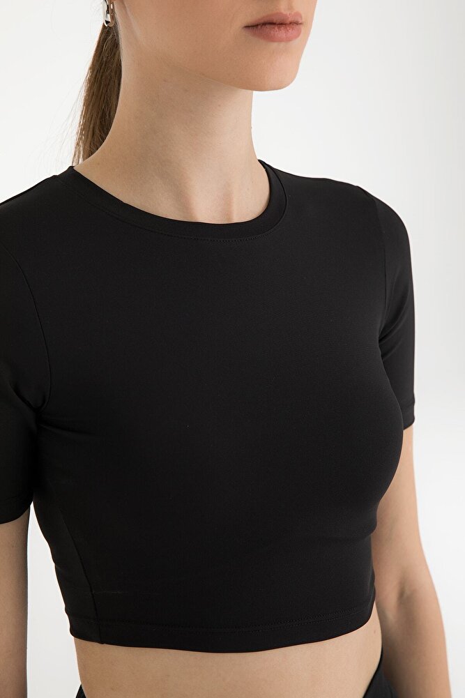 Soft Touch Yuvarlak Yaka Kısa Kol Crop Top Siyah