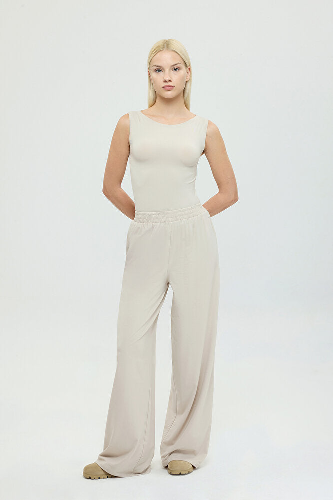 Ultra Soft Düz Kesim Bol Pantolon Bej