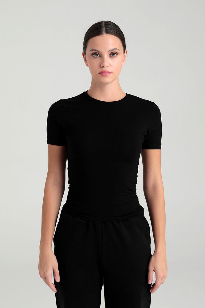 Ultra Soft Yuvarlak Yaka Kısa Kol Bluz Siyah