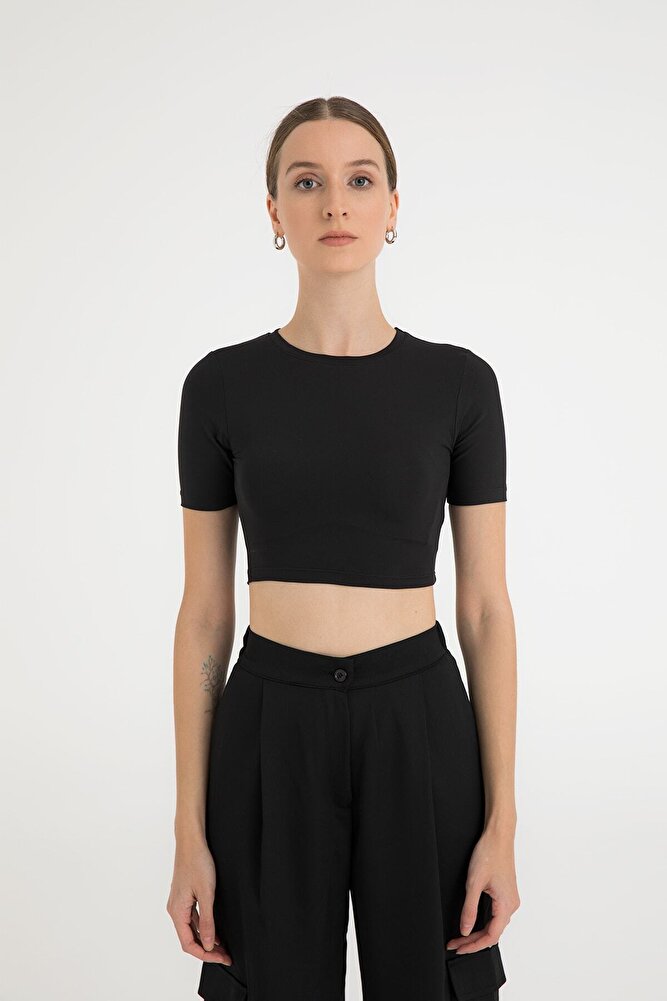 Soft Touch Yuvarlak Yaka Kısa Kol Crop Top Siyah