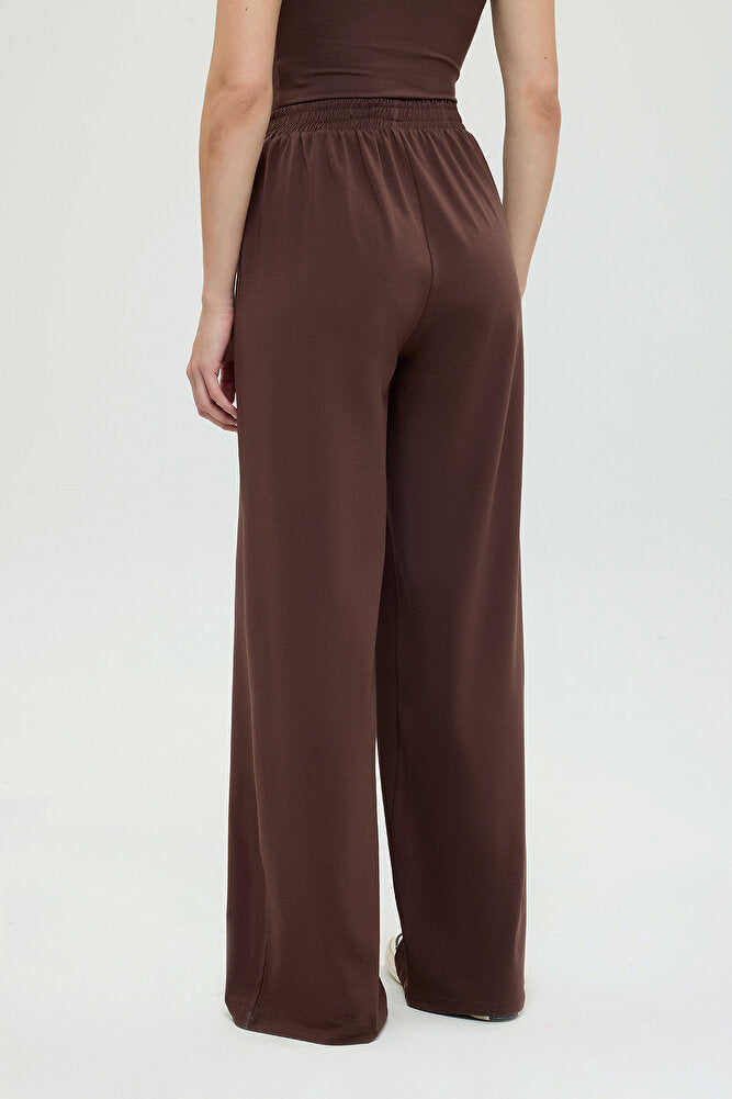 Ultra Soft Düz Kesim Bol Pantolon Kahverengi
