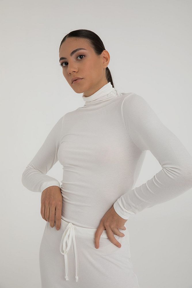 Ultra Soft Balıkçı Yaka Bluz Ekru