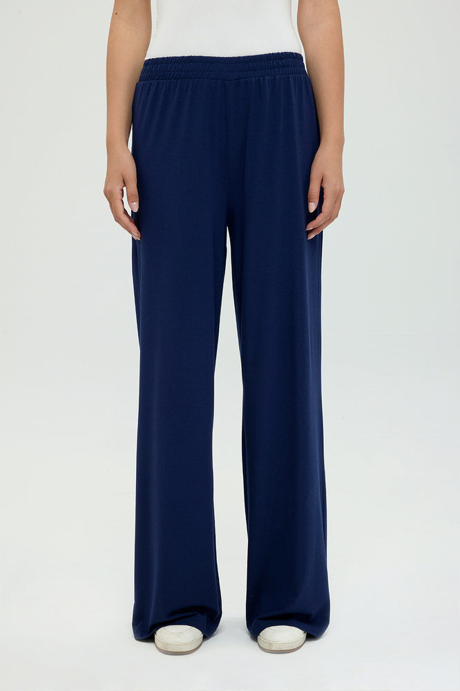 Ultra Soft Düz Kesim Bol Pantolon Lacivert