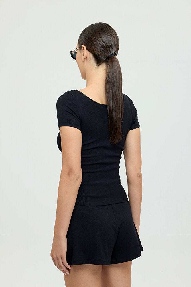 Soft Rib Oval Yaka Kısa Kol Bluz Siyah