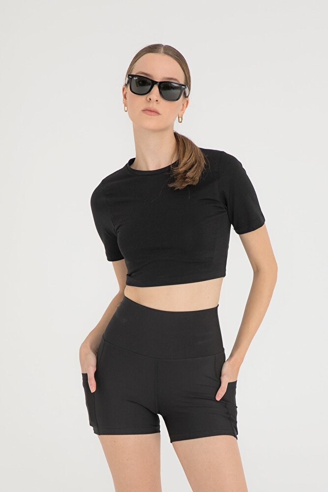 Cotton Yuvarlak Yaka Kısa Kol Crop Top Siyah