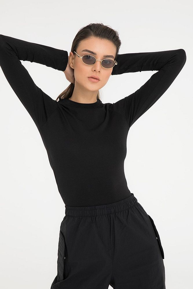 Cotton Yuvarlak Yaka Bluz Siyah