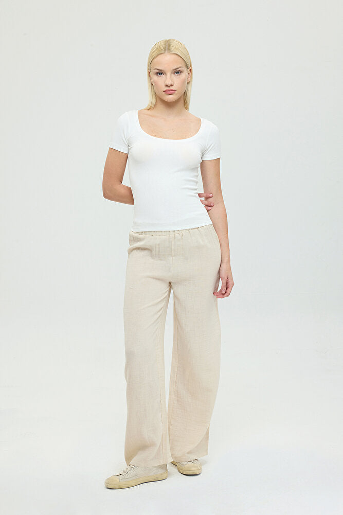 Soft Rib Oval Yaka Kısa Kol Bluz Ekru