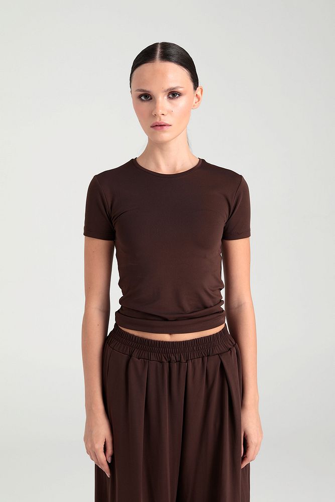 Soft Touch Yuvarlak Yaka Kısa Kol Bluz Kahverengi