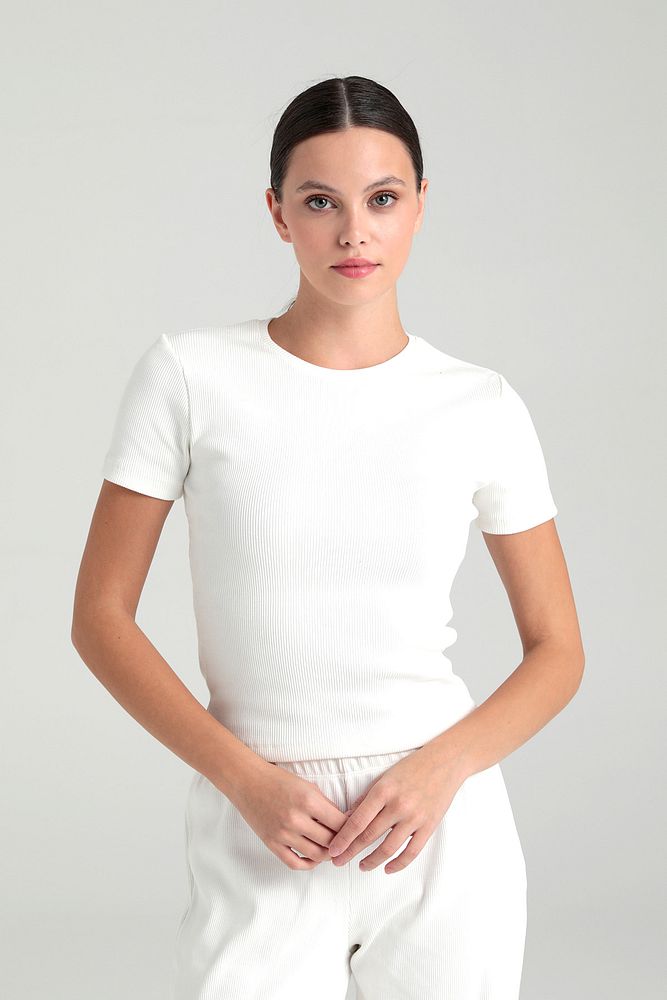 Soft Rib Yuvarlak Yaka Kısa Kol Bluz Ekru