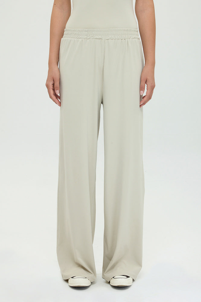 Soft Touch Düz Kesim Bol Pantolon Bej
