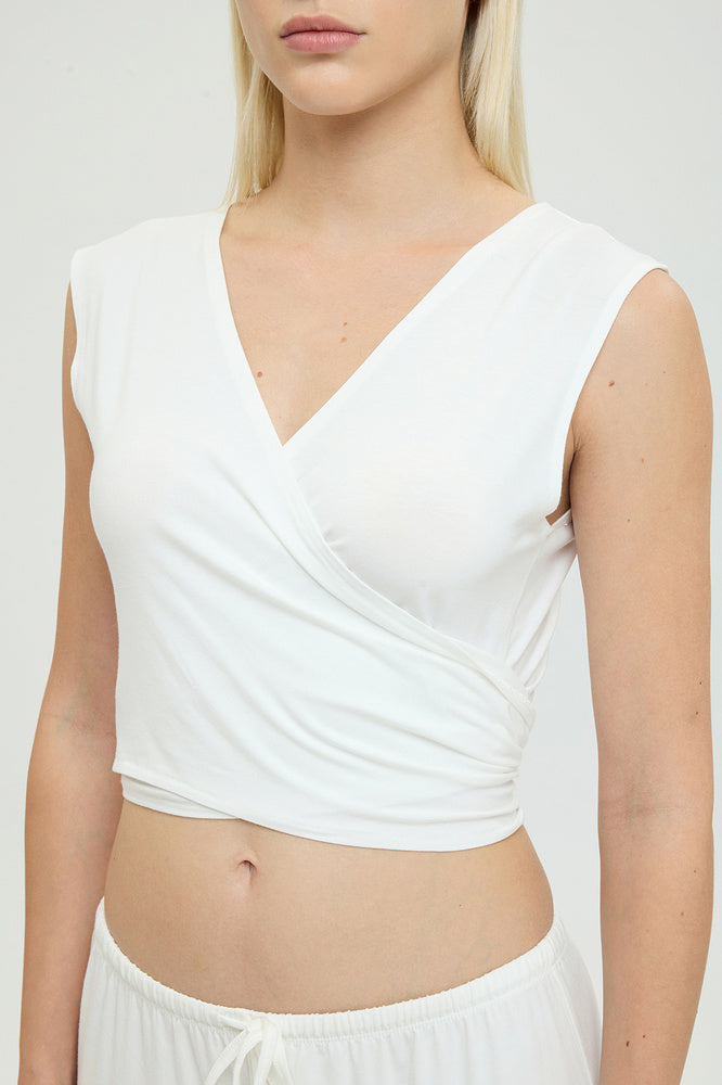 Ultra Soft Bağlamalı Kolsuz Bluz Ekru