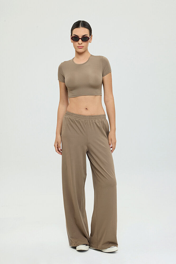 Soft Touch Düz Kesim Bol Pantolon Vizon