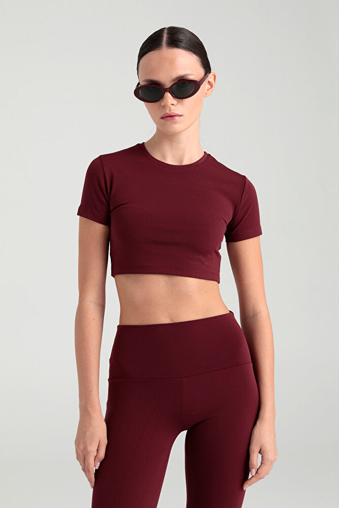 Comfort Yuvarlak Yaka Kısa Kol Crop Top Bordo
