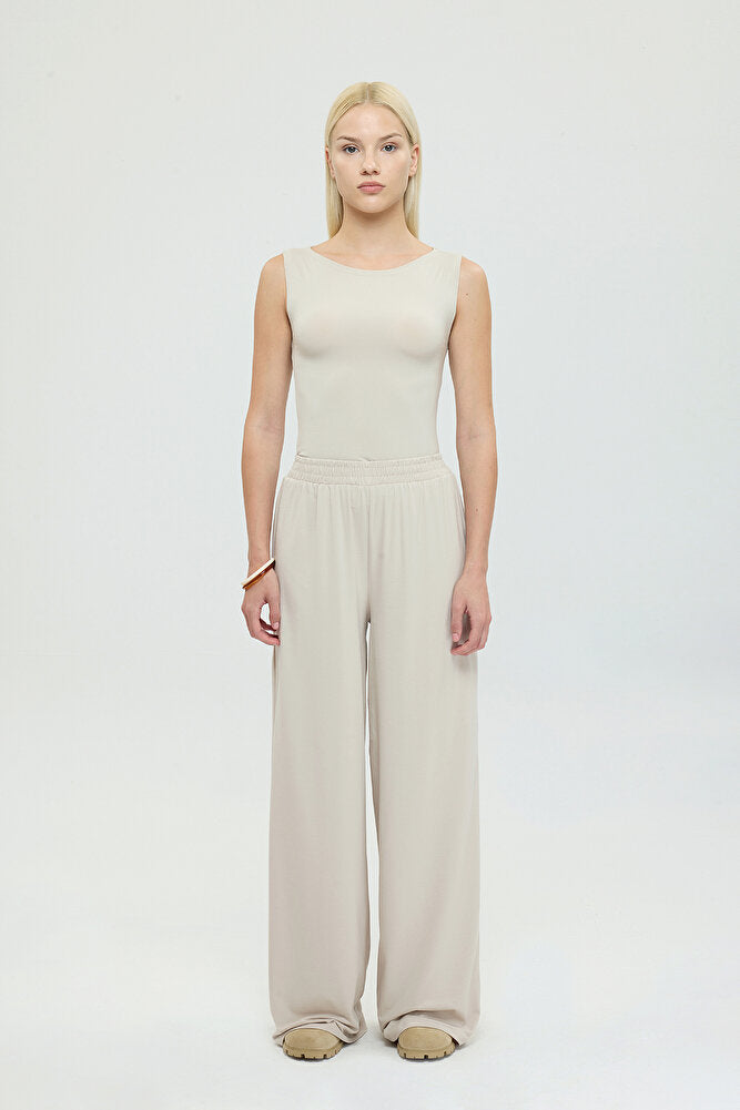 Ultra Soft Düz Kesim Bol Pantolon Bej