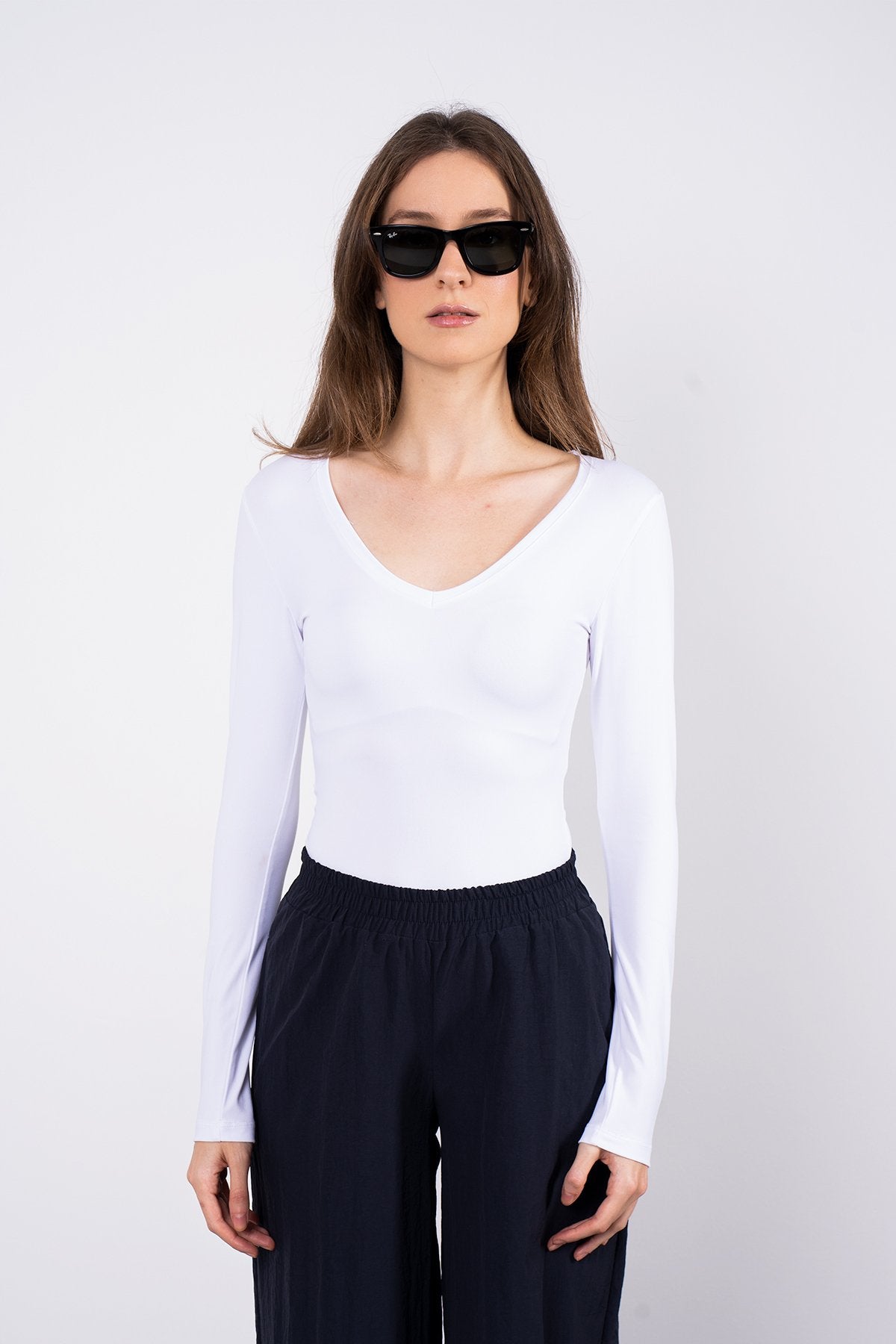 Soft Touch V Yaka Bluz Beyaz