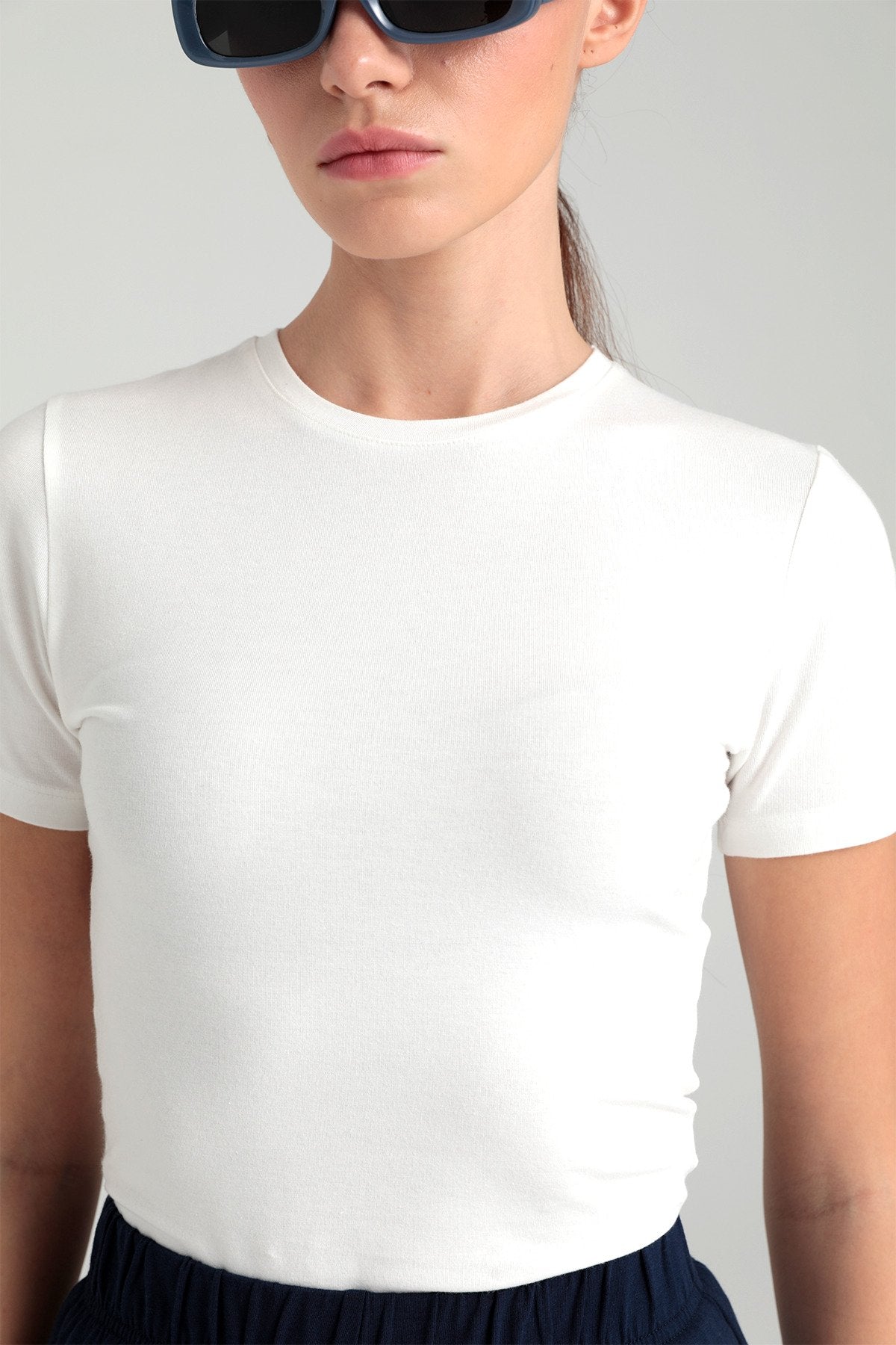 Ultra Soft Yuvarlak Yaka Kısa Kol Bluz Ekru