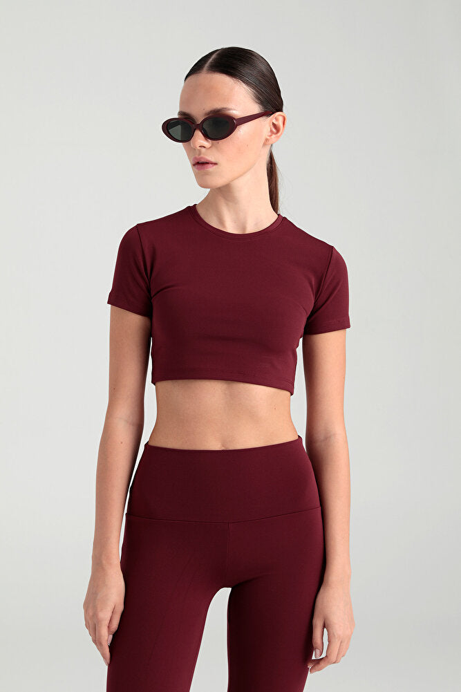 Comfort Yuvarlak Yaka Kısa Kol Crop Top Bordo