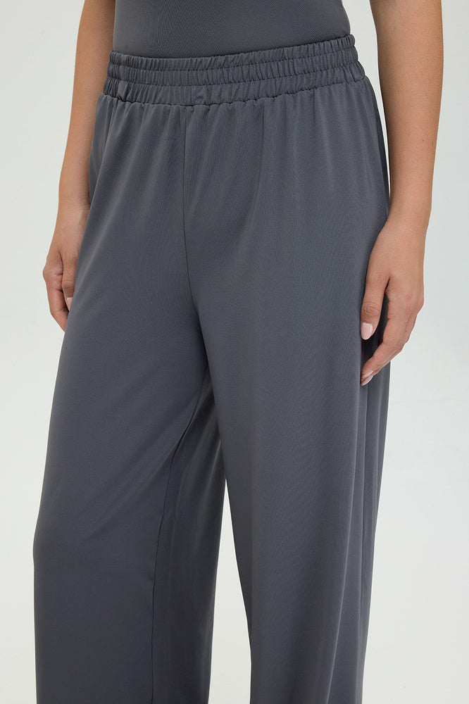 Soft Touch Düz Kesim Bol Pantolon Füme