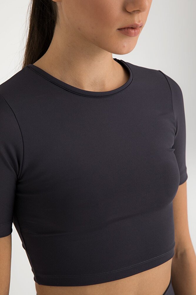 Soft Touch Yuvarlak Yaka Kısa Kol Crop Top Füme