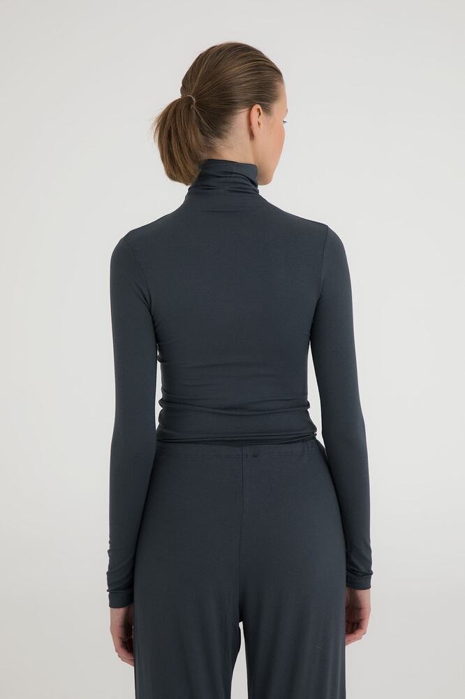 Ultra Soft Balıkçı Yaka Bluz Füme