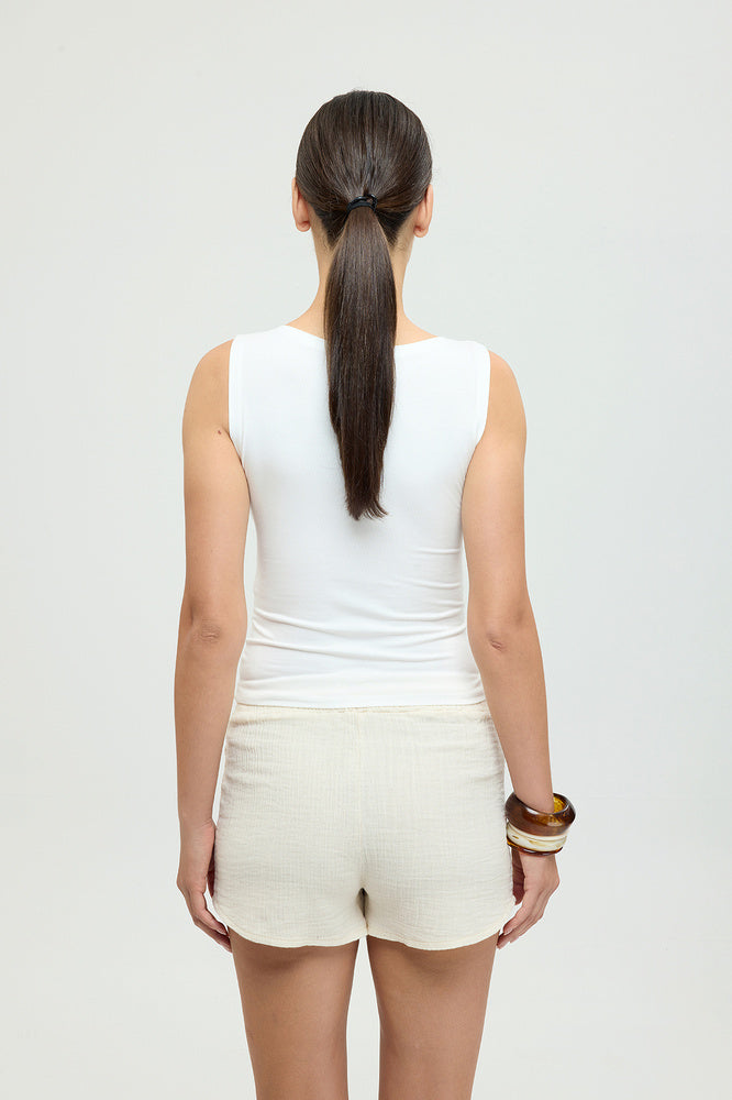 Ultra Soft Kayık Yaka Kolsuz Bluz Ekru