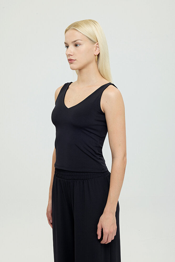 Soft Touch V Yaka Tulum Bluz Siyah