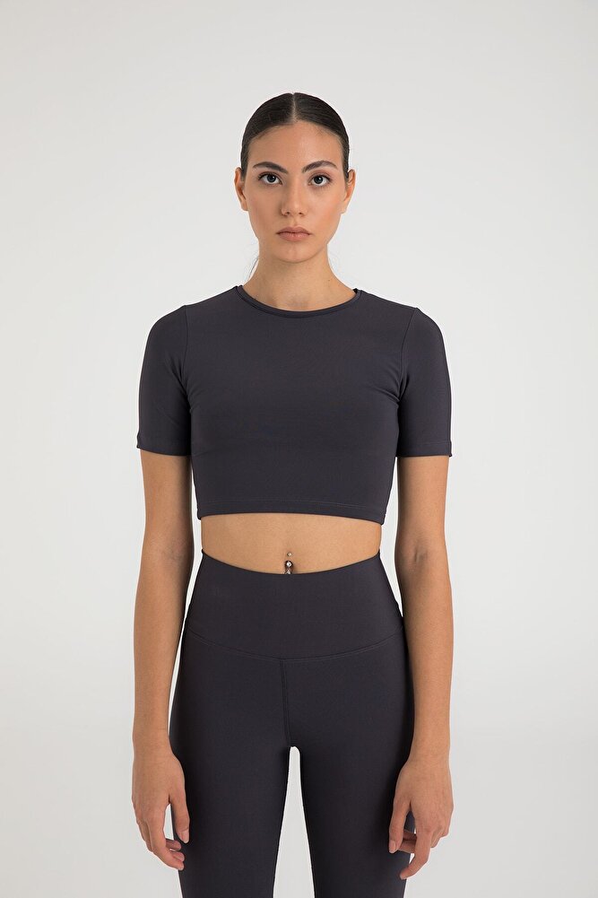 Soft Touch Yuvarlak Yaka Kısa Kol Crop Top Füme