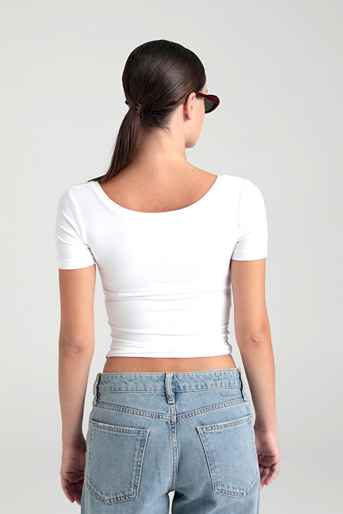 Soft Touch Oval Yaka Kısa Kol Bluz Beyaz