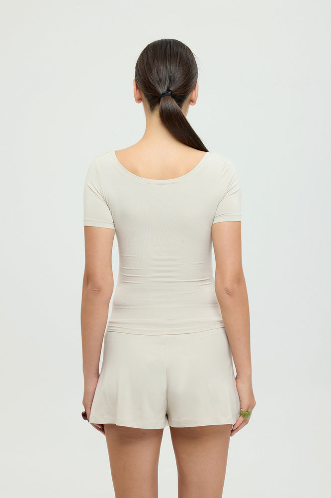 Ultra Soft Oval Yaka Kısa Kol Bluz Bej