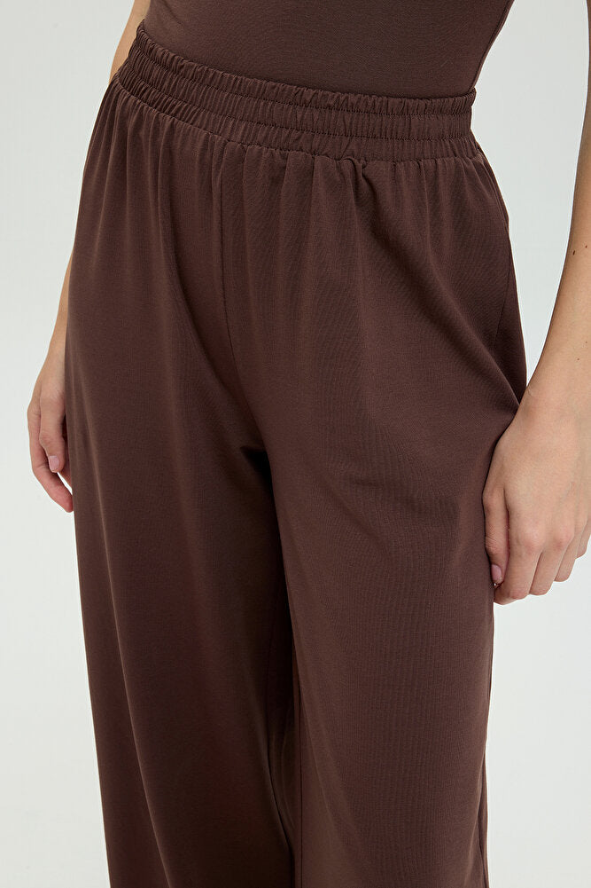 Ultra Soft Düz Kesim Bol Pantolon Kahverengi