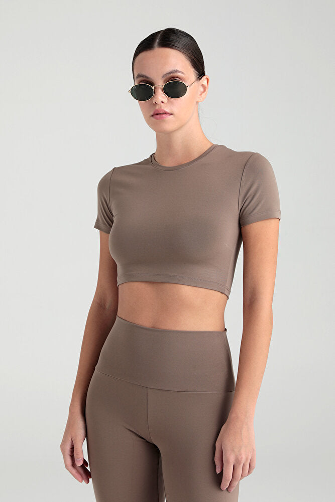Comfort Yuvarlak Yaka Kısa Kol Crop Top Vizon