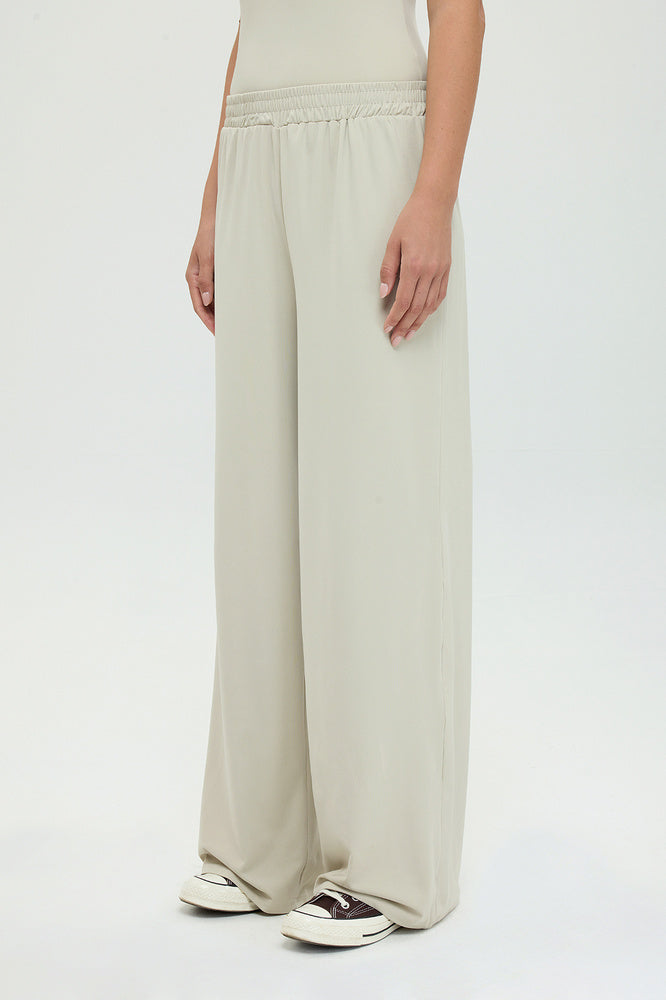 Soft Touch Düz Kesim Bol Pantolon Bej