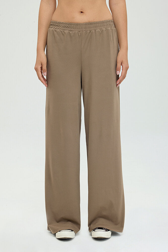 Soft Touch Düz Kesim Bol Pantolon Vizon