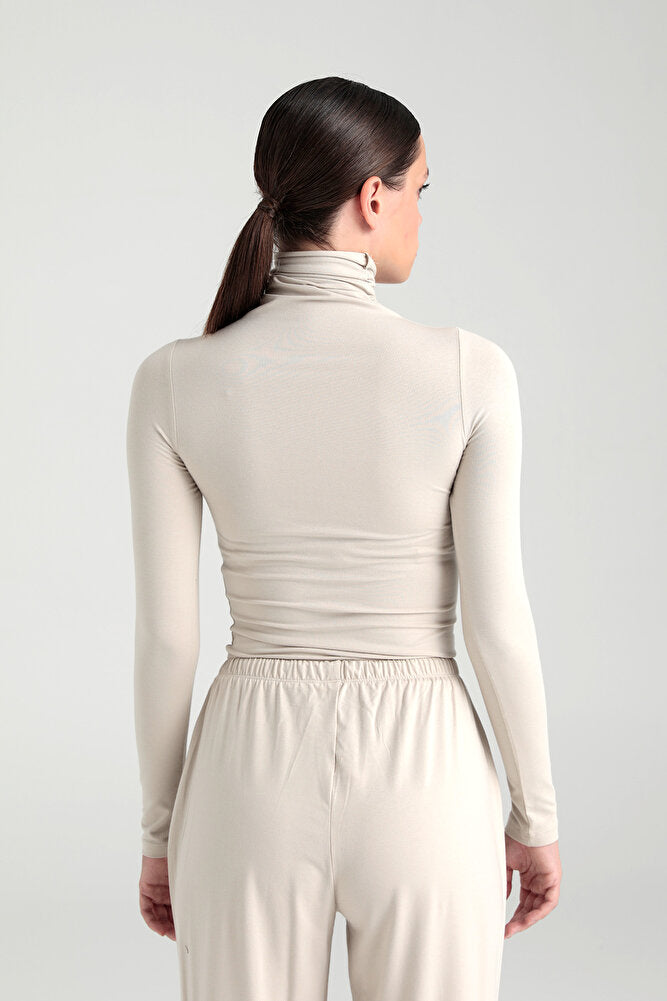 Ultra Soft Balıkçı Yaka Bluz Bej