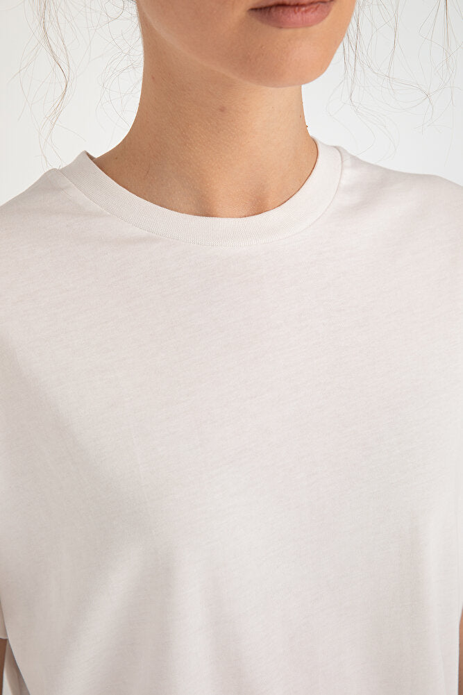 Cotton Oversize/geniş Kalıp Bisiklet Yaka Basic T-shirt Ekru