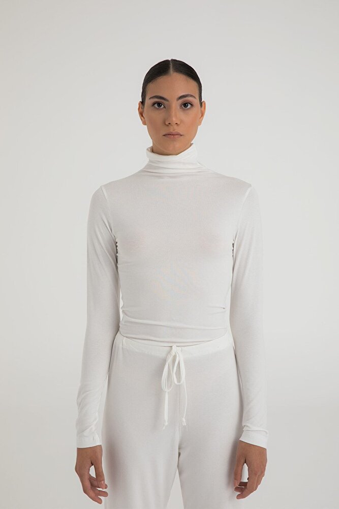 Ultra Soft Balıkçı Yaka Bluz Ekru