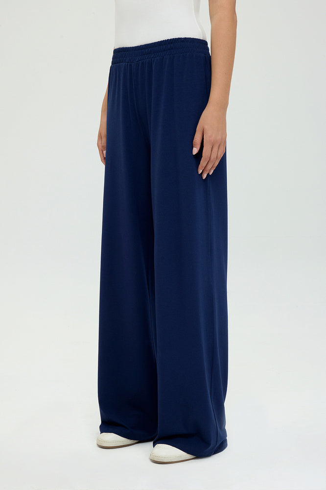 Ultra Soft Düz Kesim Bol Pantolon Lacivert