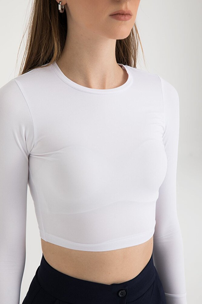 Soft Touch Yuvarlak Yaka Kısa Bluz Beyaz