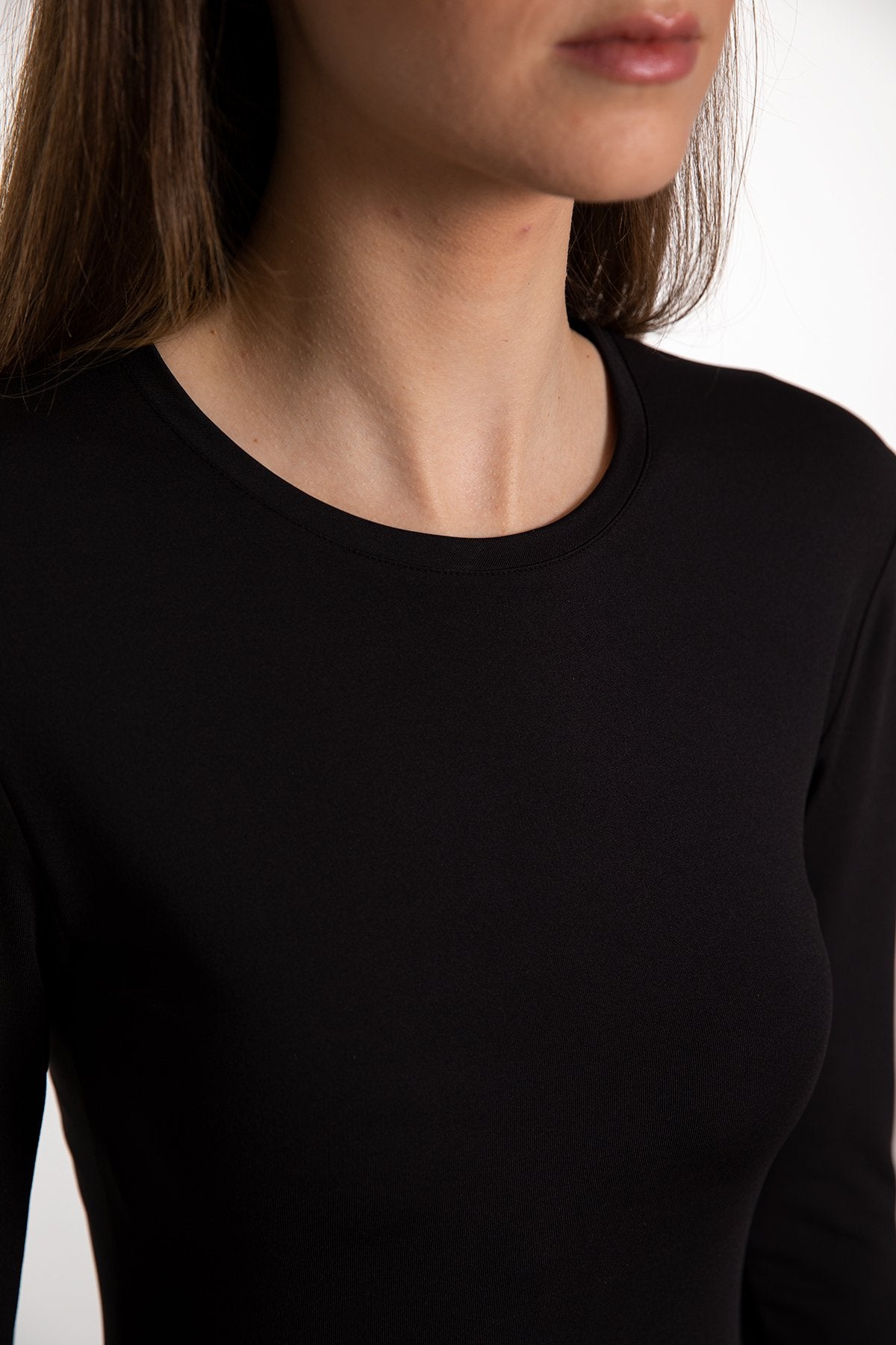 Soft Touch Uzun Kollu Yırtmaç Detaylı Elbise Siyah