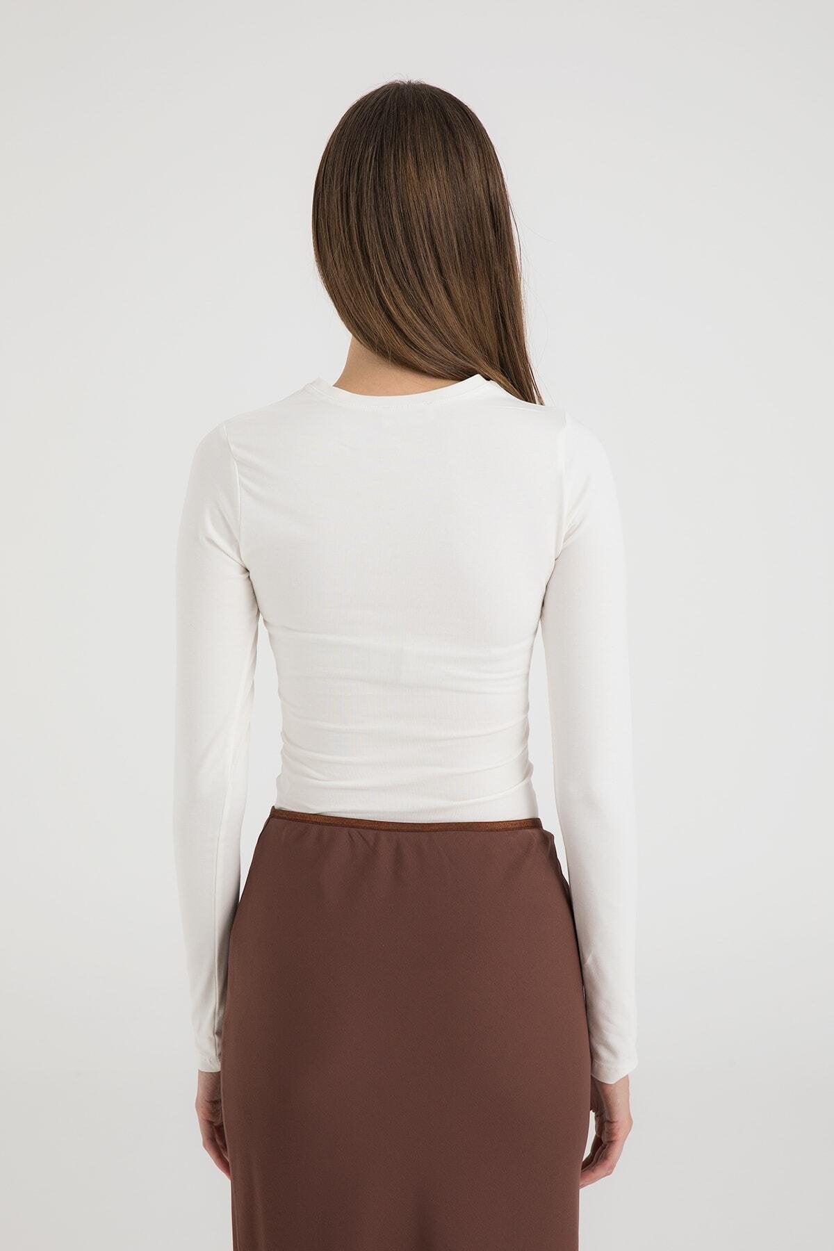 Cotton Yuvarlak Yaka Bluz Ekru