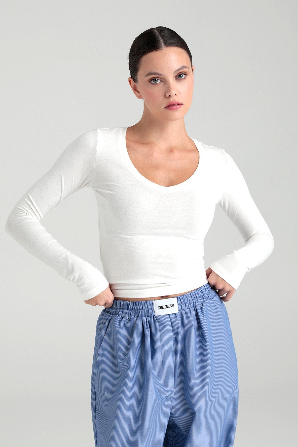 Ultra Soft V Yaka Bluz Ekru