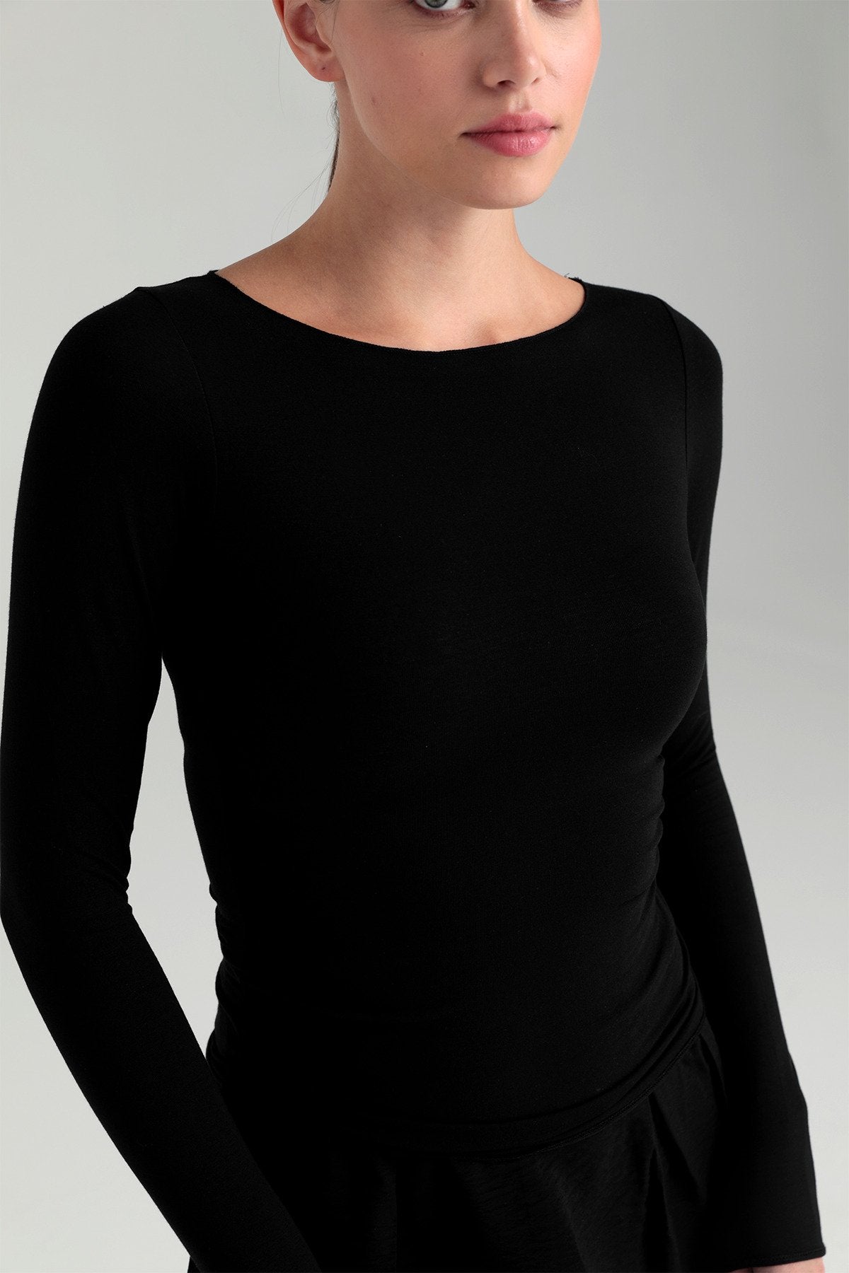 Ultra Soft Kayık Yaka Bluz Siyah