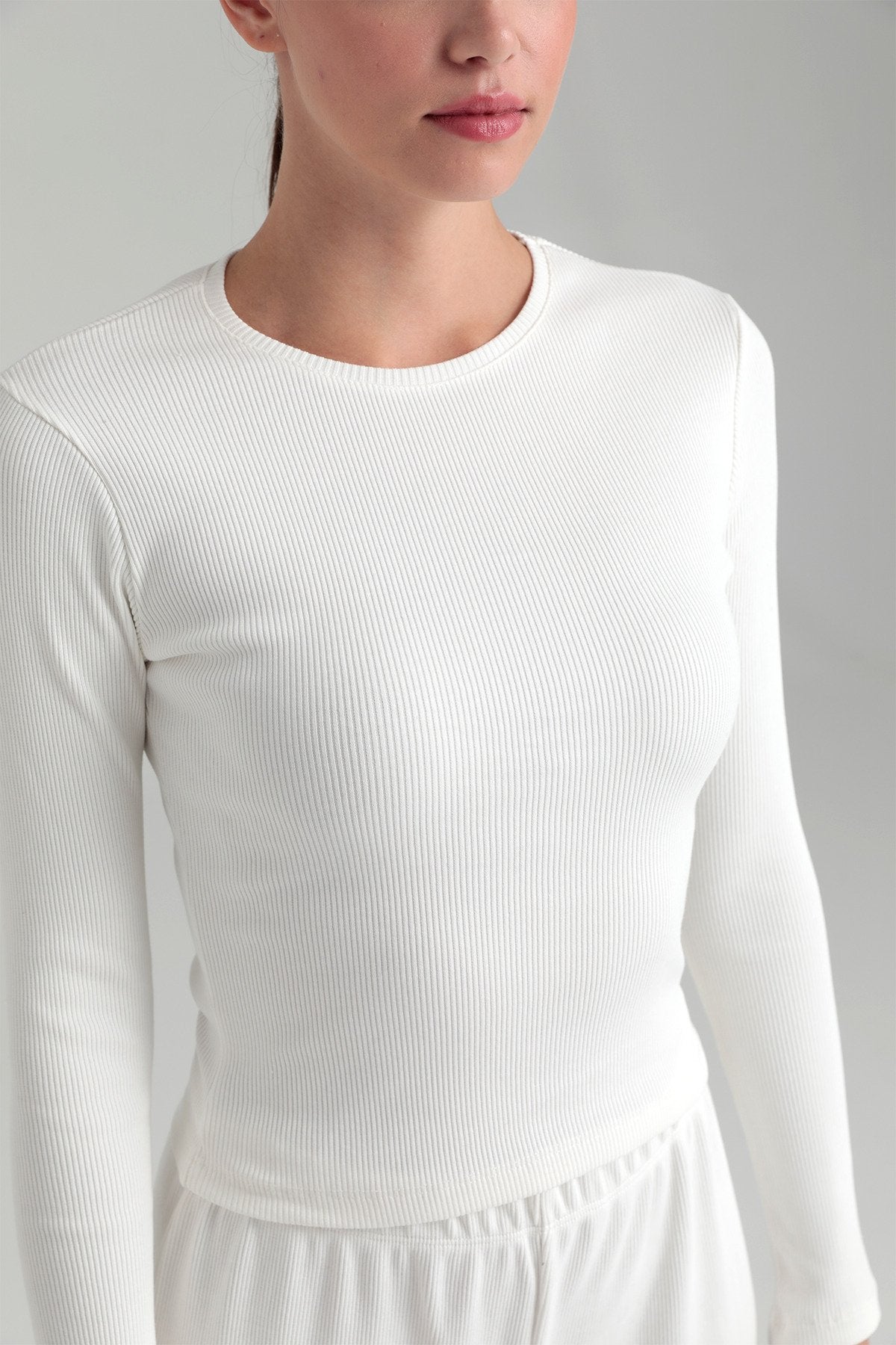Soft Rib Yuvarlak Yaka Bluz Ekru
